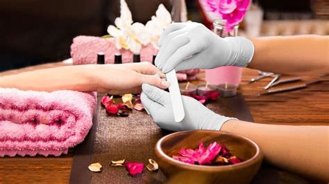 Manicure Studio Testimonials Banner